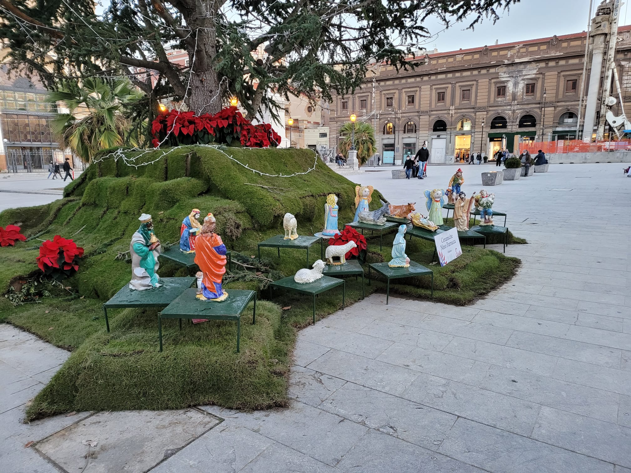 presepe nino parrucca