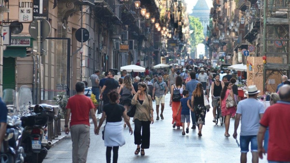 R4a0e4f2b39419e56f6f42718f4ab0dc0