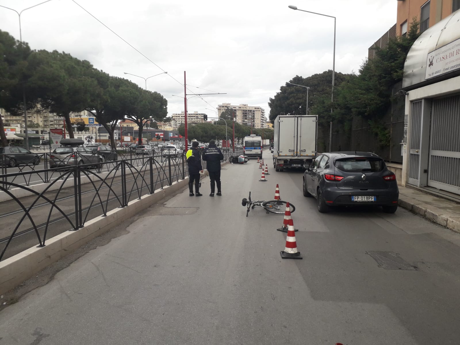 rider incidente viale regione siciliana con moto
