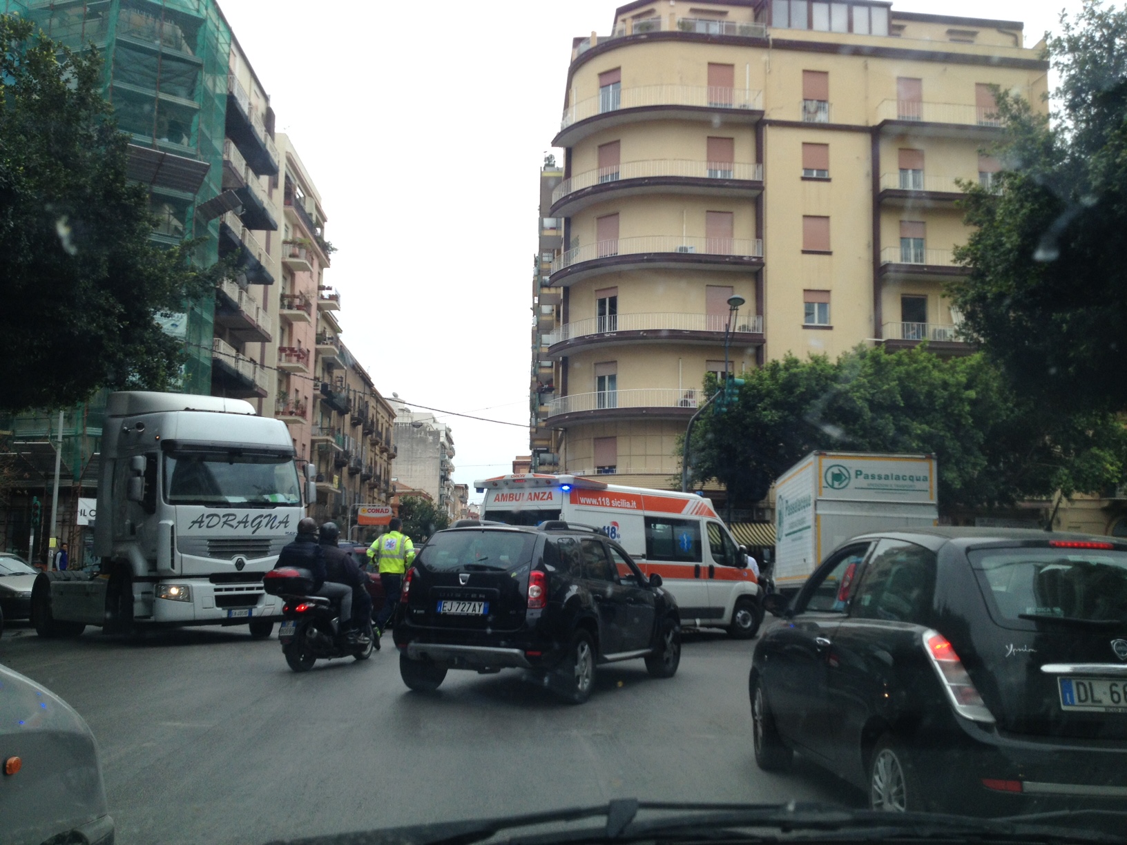 Incidente-piazza-don-Bosco-3