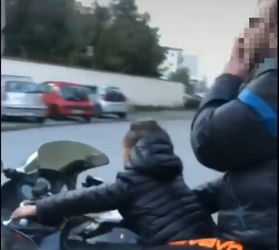 Palermo, bambino in moto