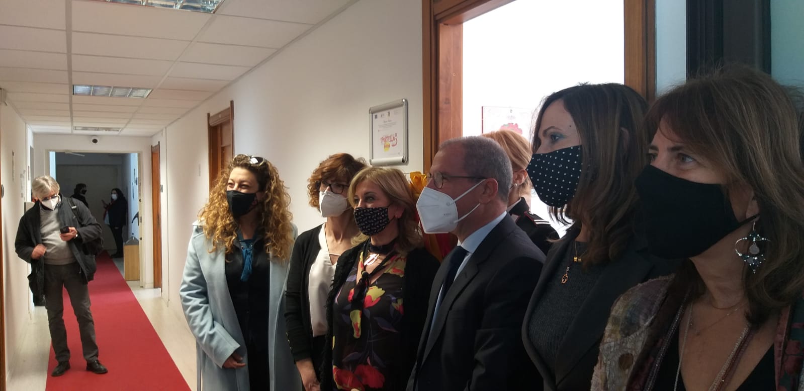 Antonio Scavone inaugura lo "Sportello Donna"