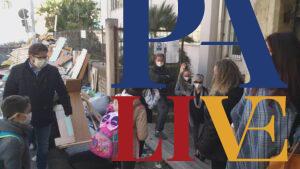 bambini e rifiuti in via Cruciferi, a Palermo