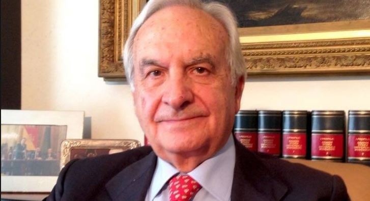 nicolosi dimissioni sindaco