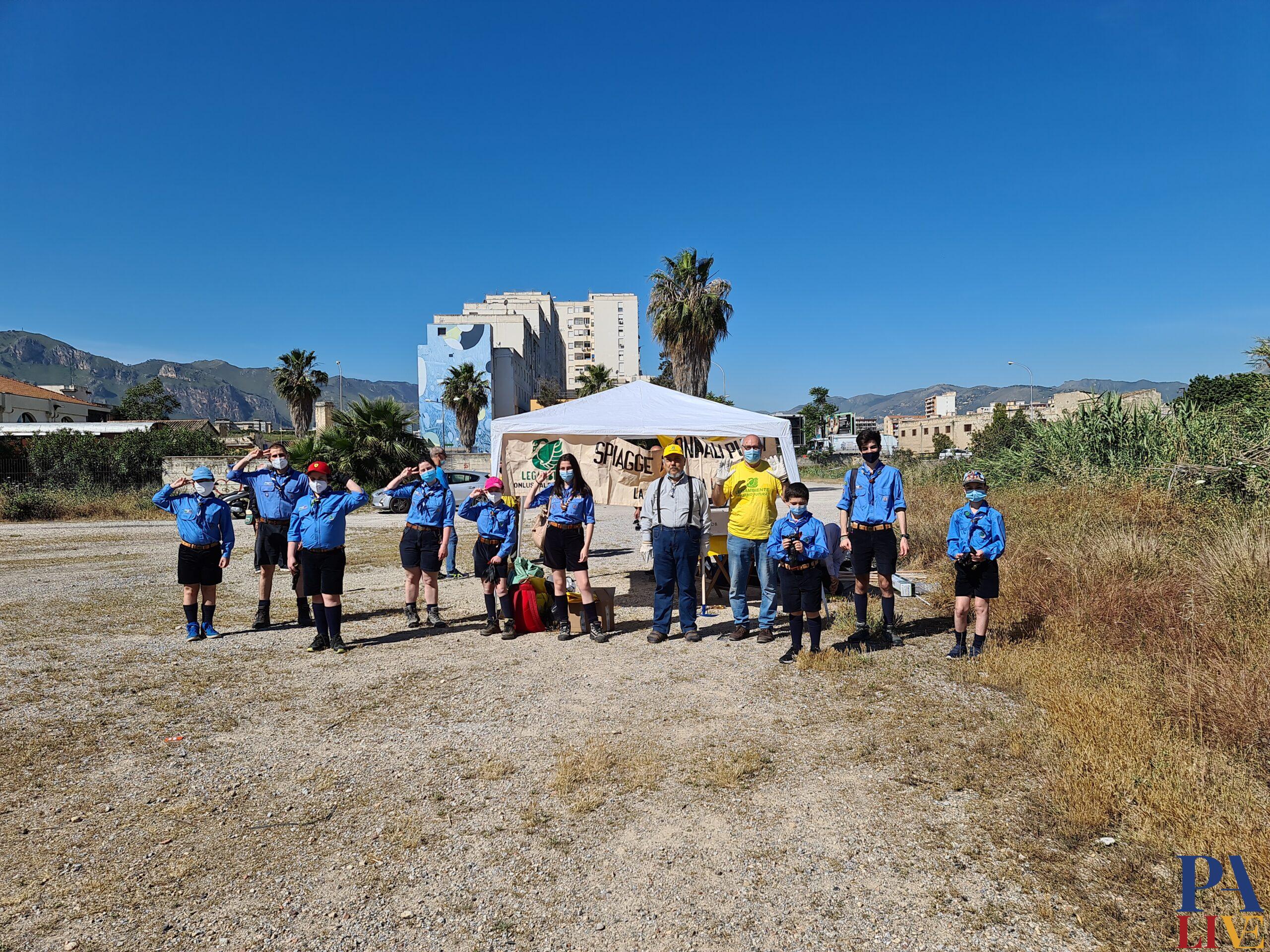 Legambiente pulisce il fiume Oreto