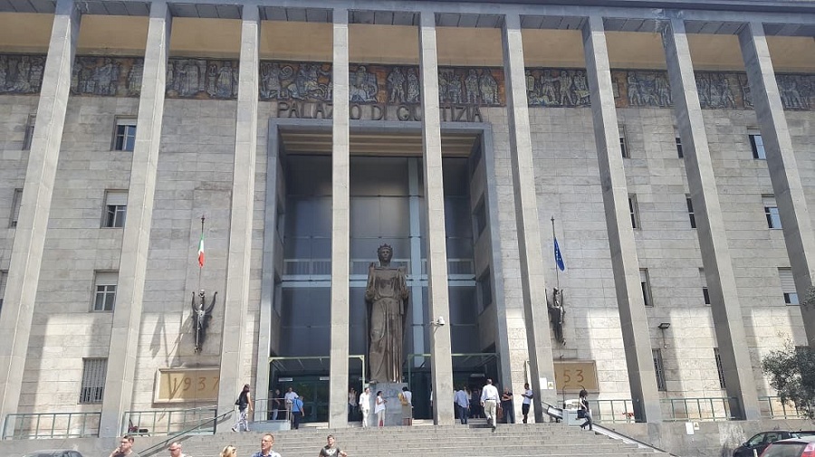 minorenne sessualmente abuso