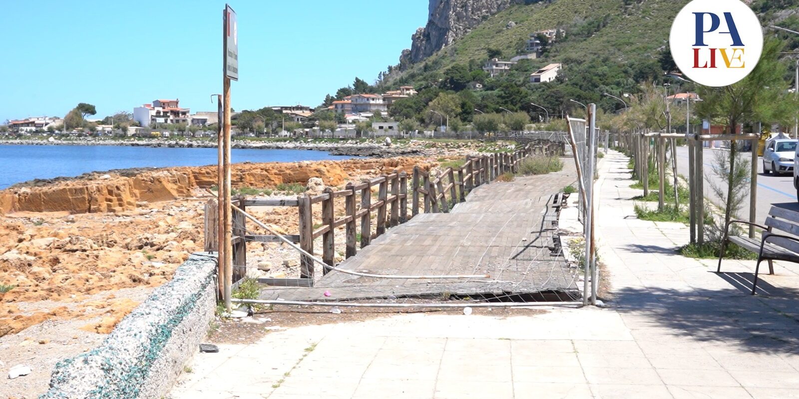Palermo, passerella di Barcarello