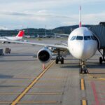 Caro carburante, si teme per la stagione estiva: “A rischio voli per le isole”