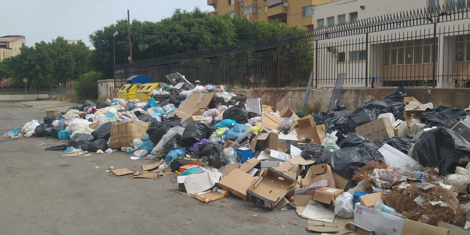 rifiuti Falsomiele Palermo