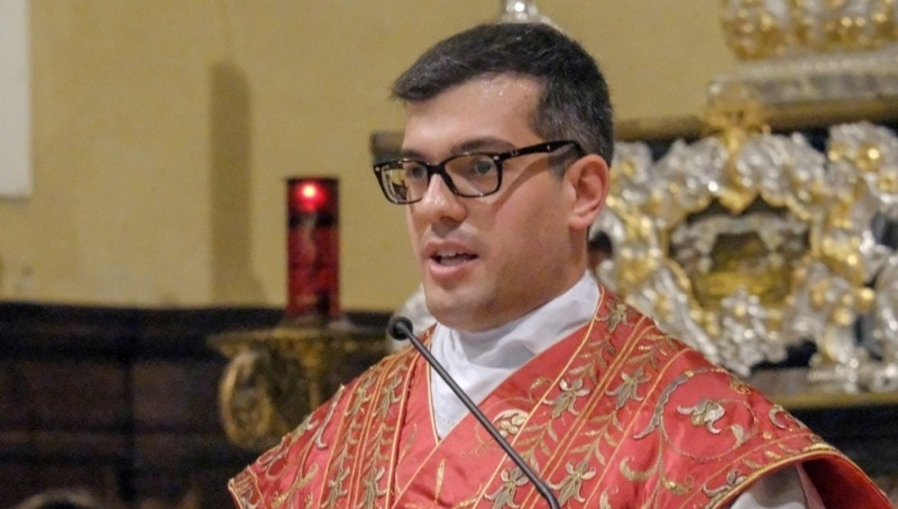don emanuele tempesta arrestato abusi parroco sacerdote