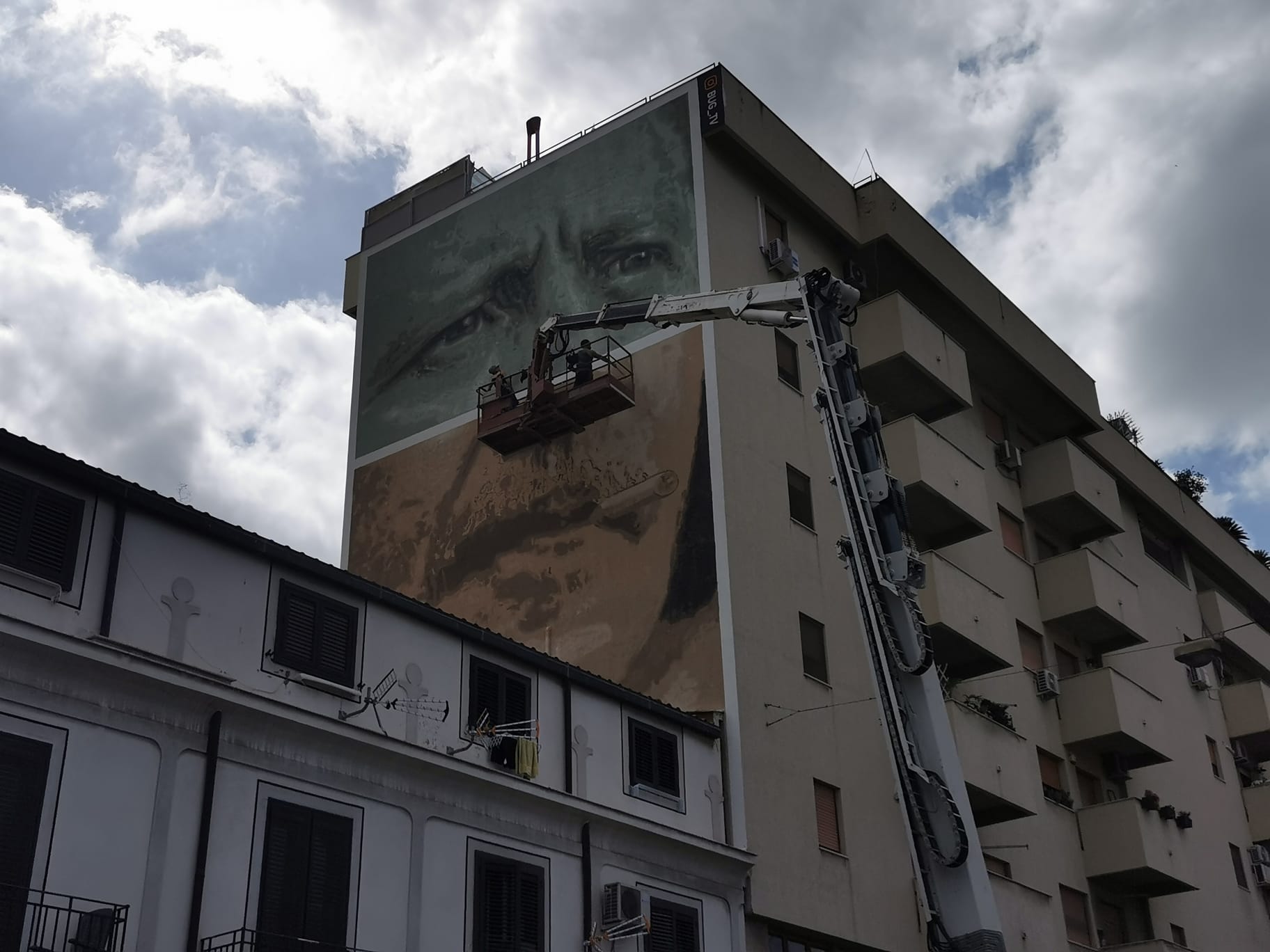 ce81111a-9528-422a-bb8d-6f2c5e1c40c8