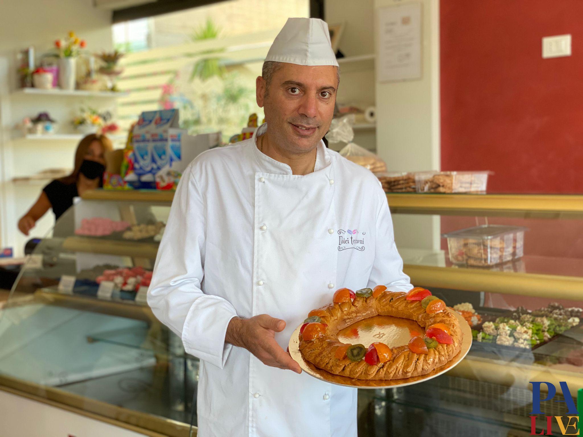 BUCCELLATO ALLE MANDORLE