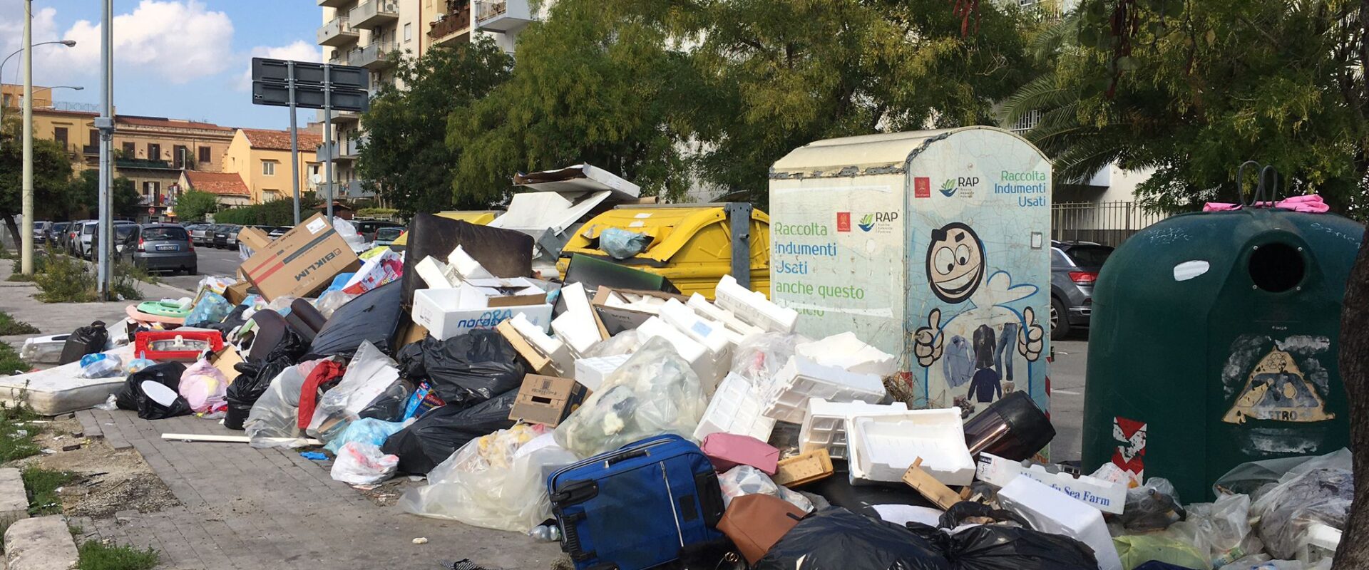 65383696-2f44-4d1a-aa2e-81bce872e721