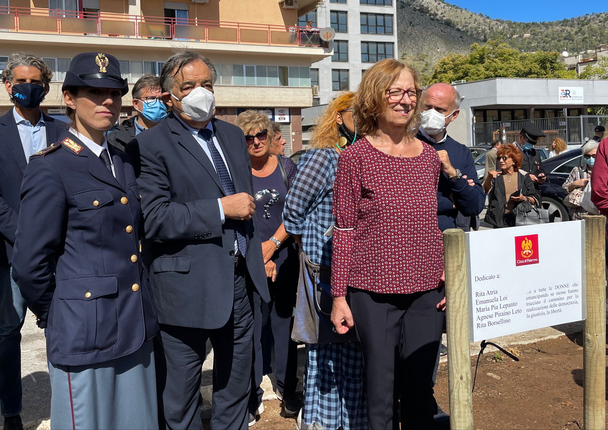 villetta_emanuela_loi