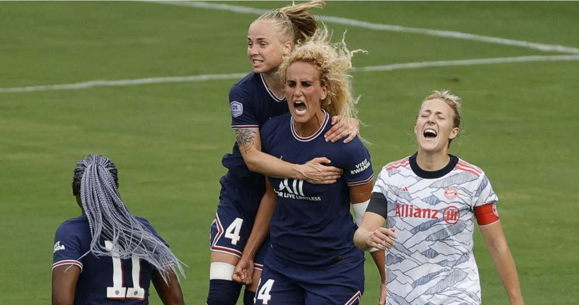 aggressione calciatrice1