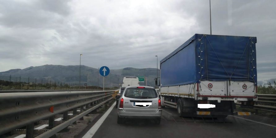incidente carini autostrada