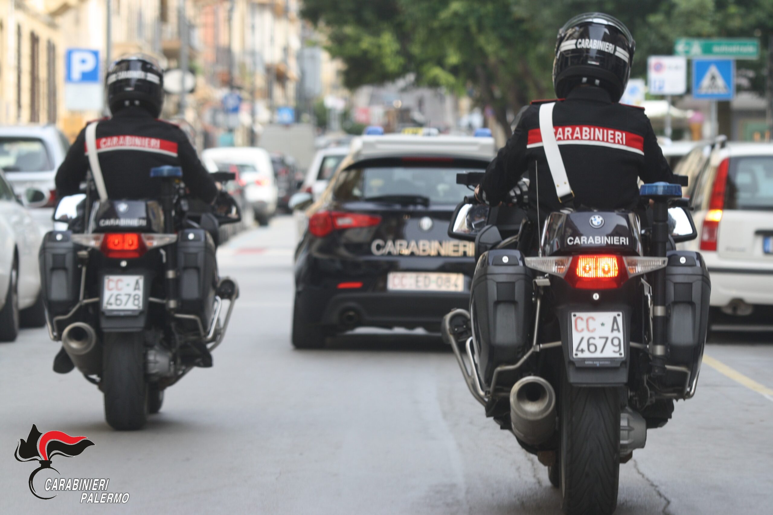 sorpresi dai carabinieri