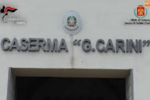 murale caserma carini