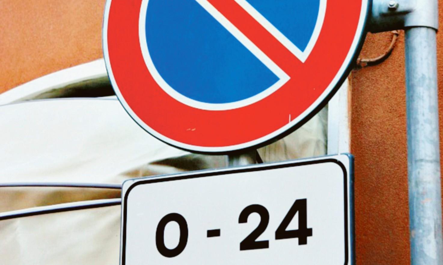 4BB1E74F-3BE5-4AF9-9DD0-E7CC146A04C1