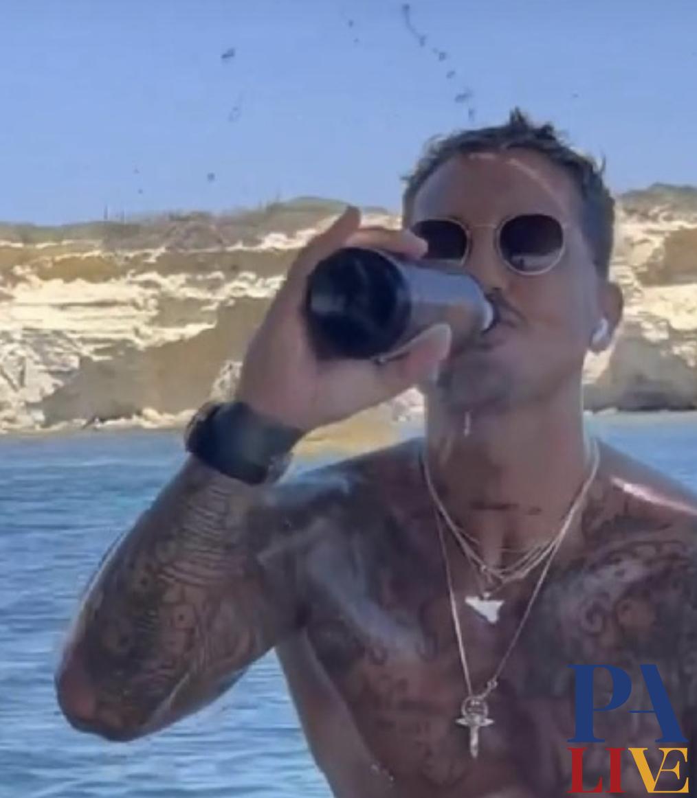 367AB7BF-07B4-43F8-84FC-FBB09AD41C3B