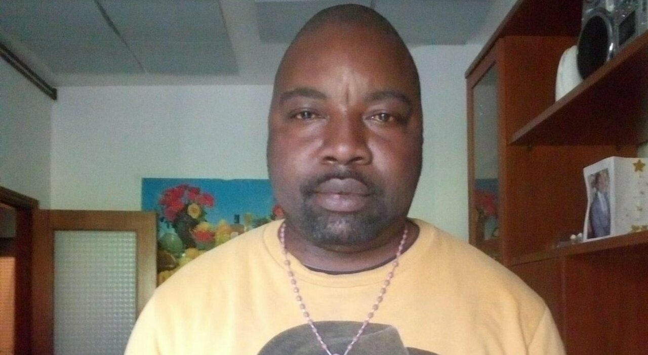 6842753_29190028_alika