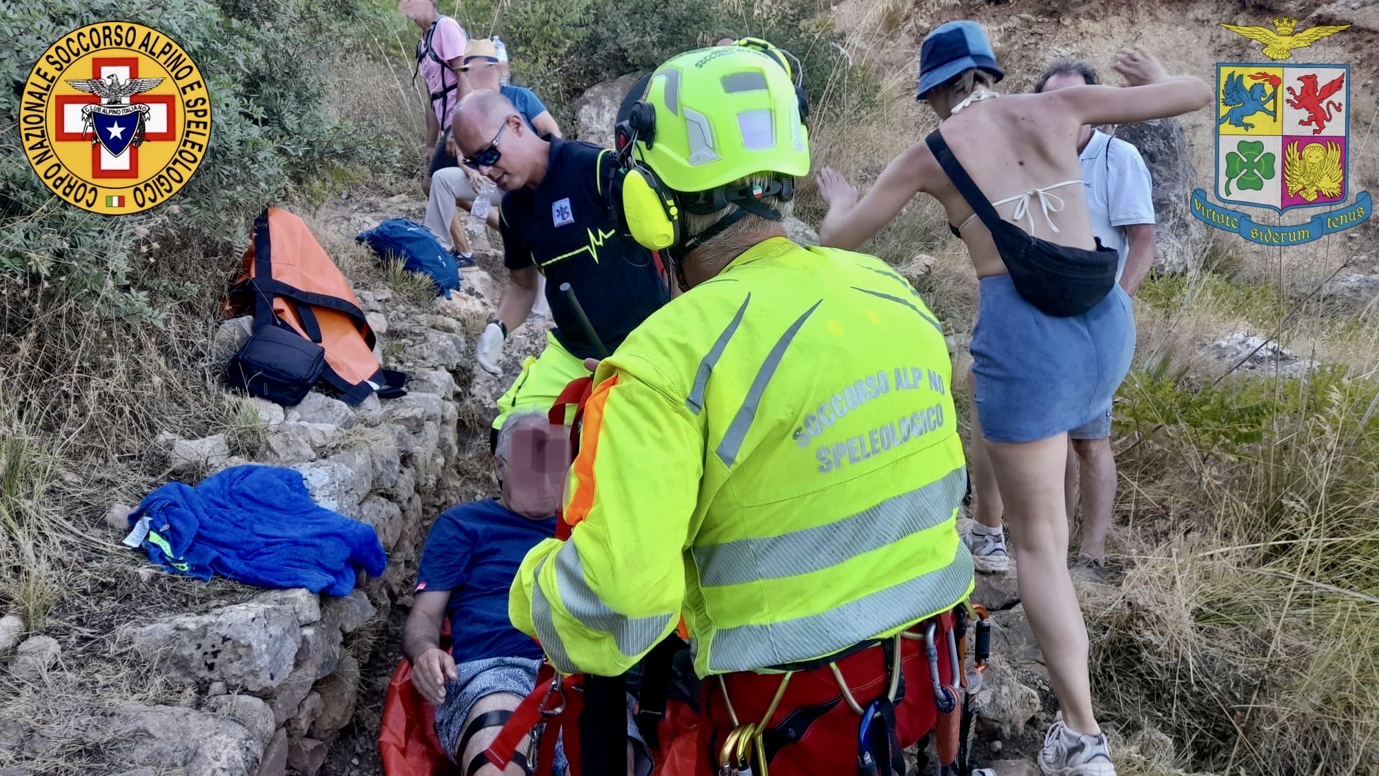 turista spagnolo riserva dello zingaro
