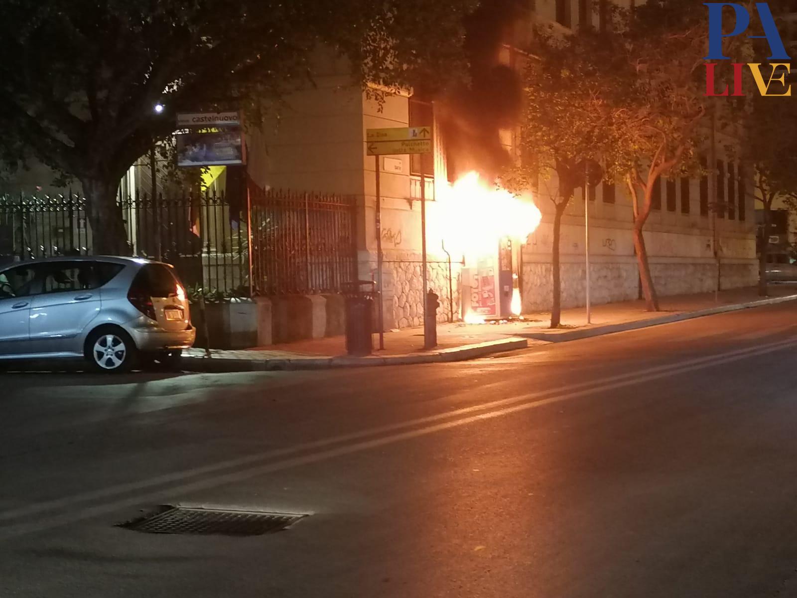 incendio via dante