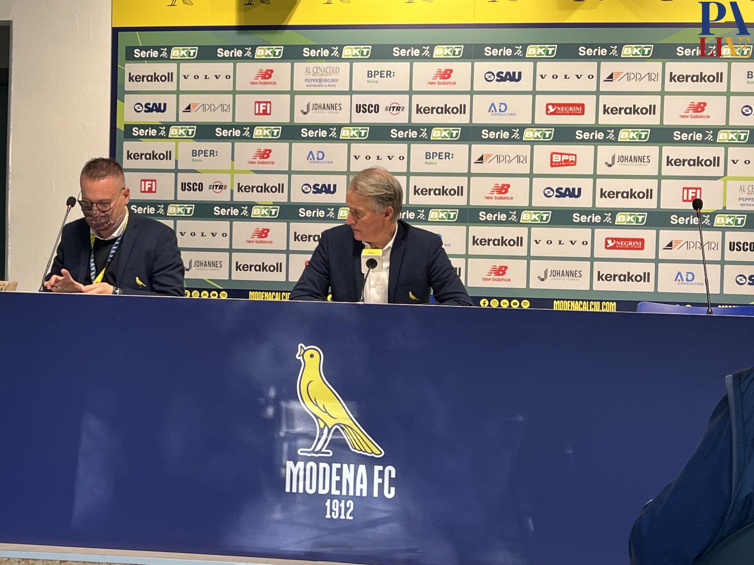 8837A1A7-052D-4113-80DE-CBDBF6122BFB