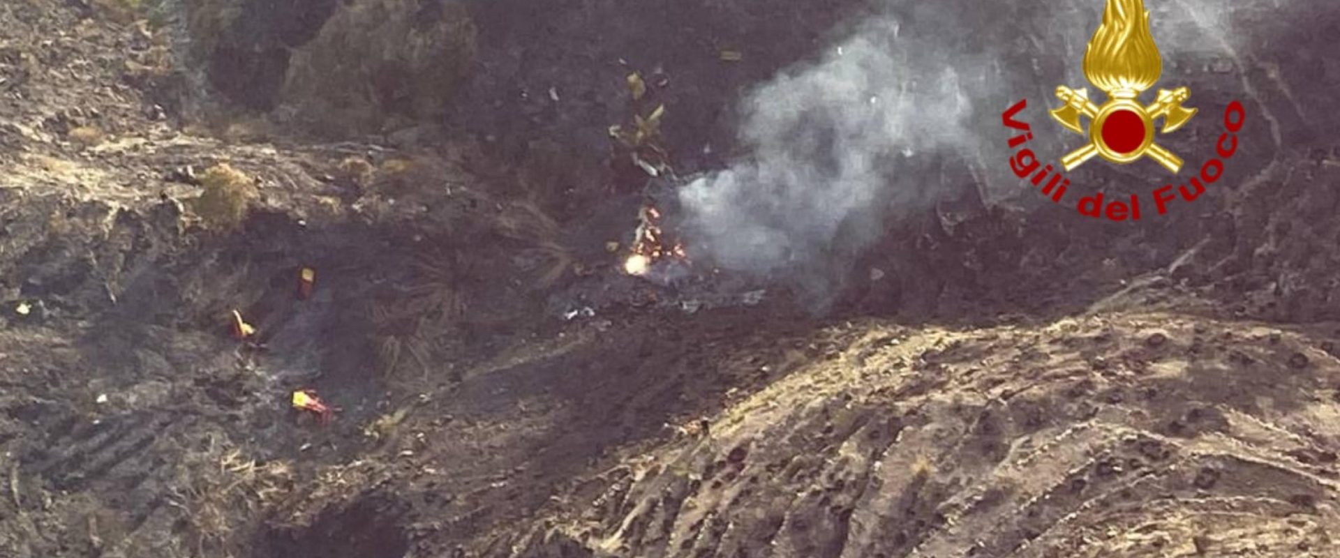 Canadair-precipita-e-si-schianta-sullEtna-_66635567