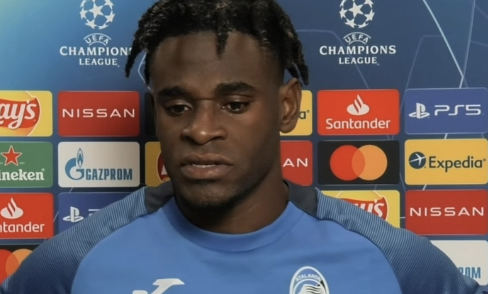 D7EF9981-D642-4440-8277-4E97EC91BF25