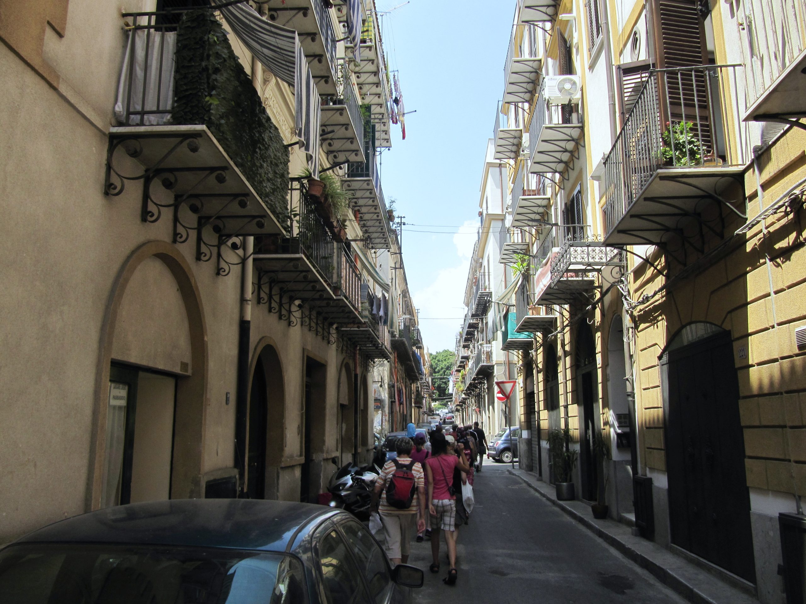 Palermo,_Via_Porta_di_Castro
