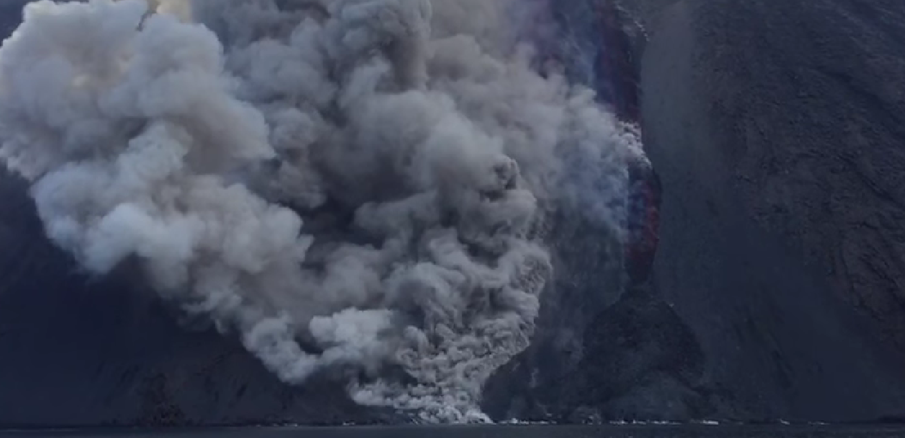 stromboli colata lavica