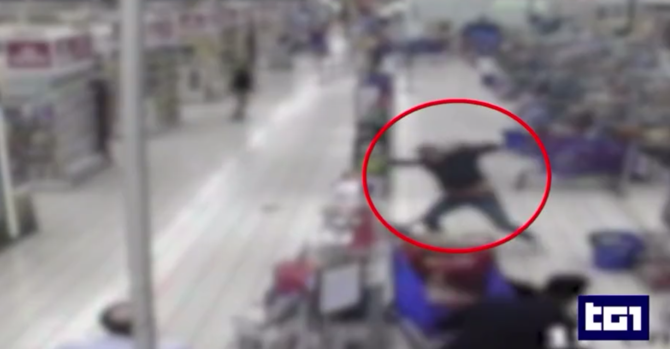 video assalto assago