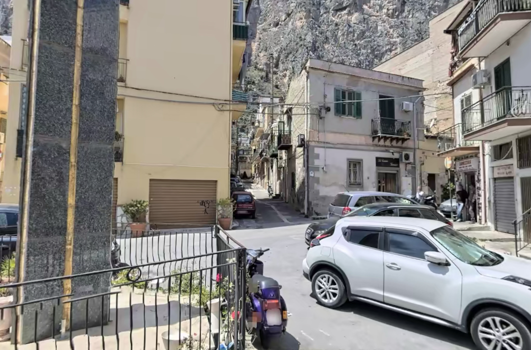 6B443E1B-B652-4544-B640-8F51C1F2FB76