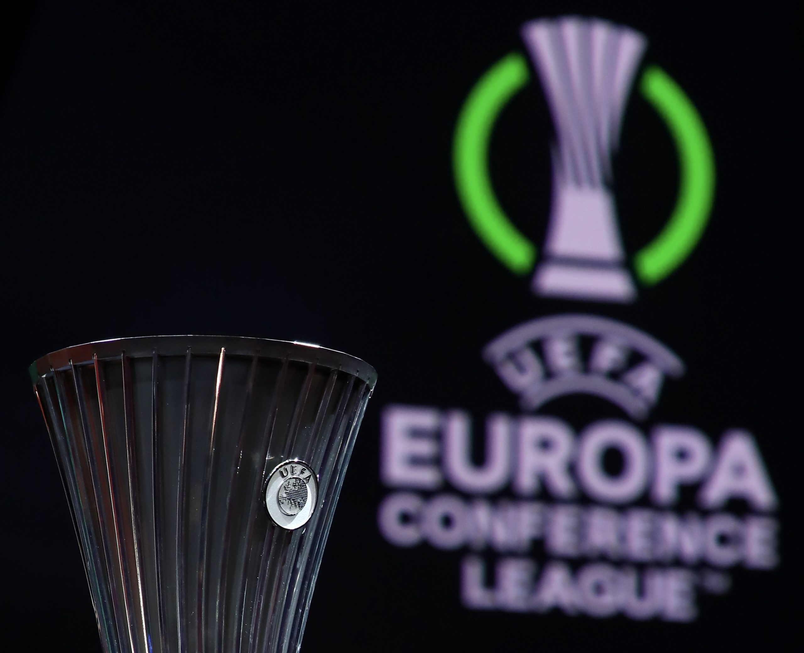 8F30B58A-C620-49E0-AEAB-3B00FDCBE587