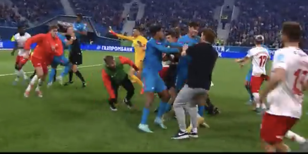 E1304DCE-76FB-4F3D-AE1B-0A8B6A8BBCC4