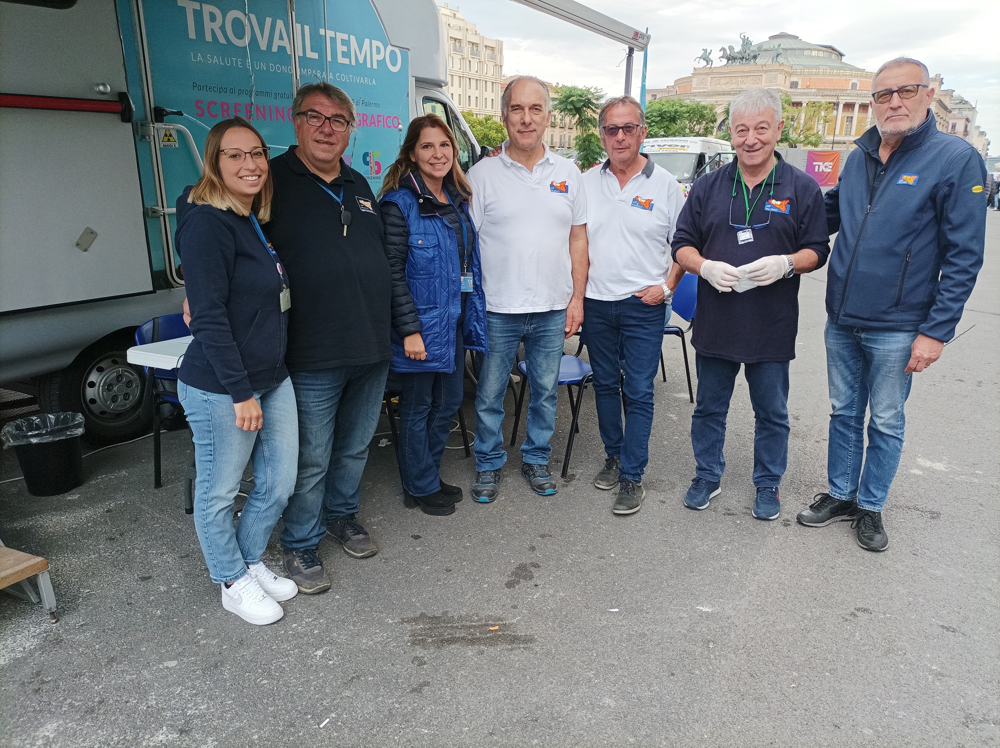 Equipe Asp in Piazza Castelnuovo