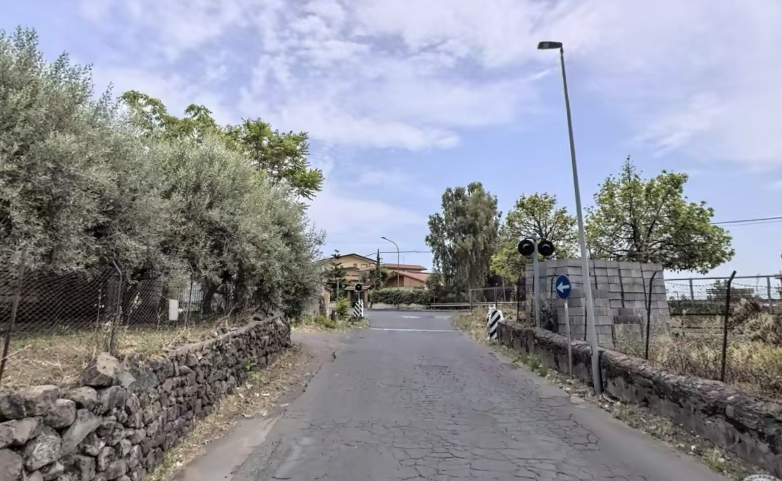 4FD58D23-6D22-4721-AC84-841B39DA6AF9