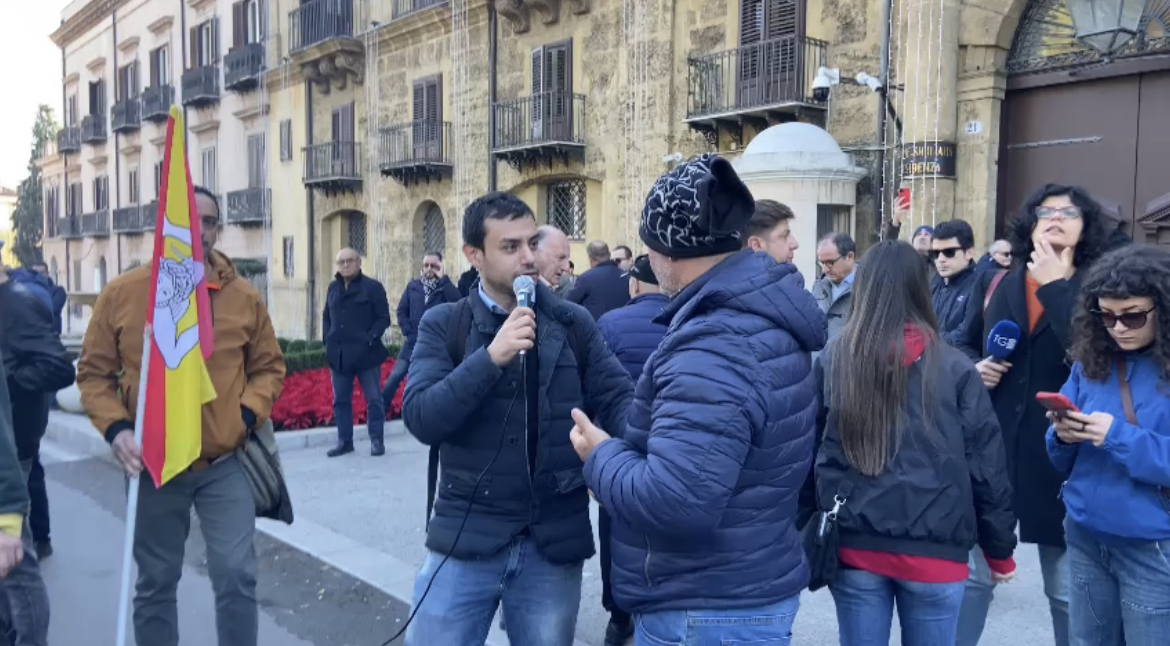 E66DF24F-E07A-4F8E-9E7A-6101E95CA3C7