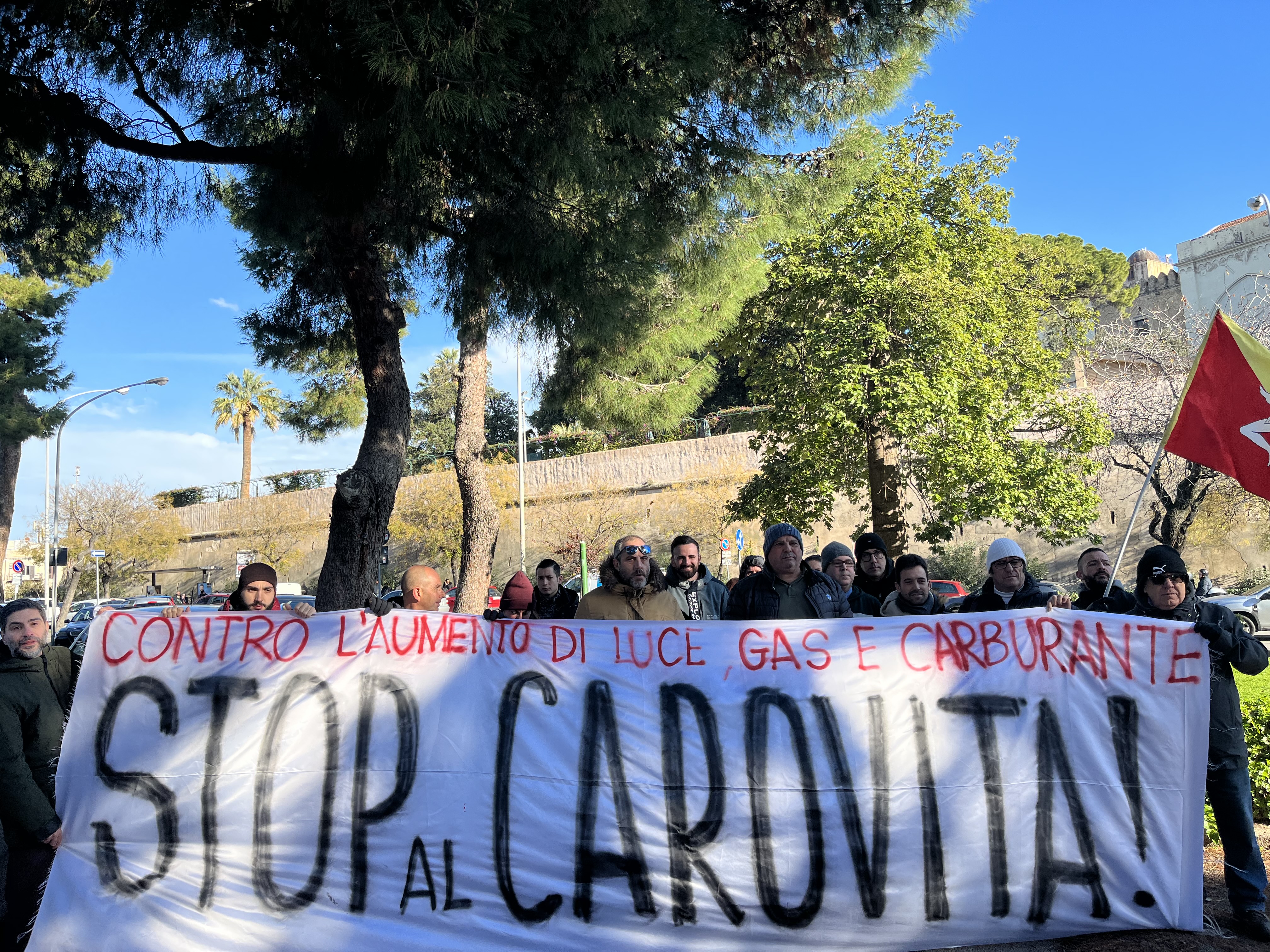 1FE03F4F-FEE4-4444-9E95-BA0500D7CA11