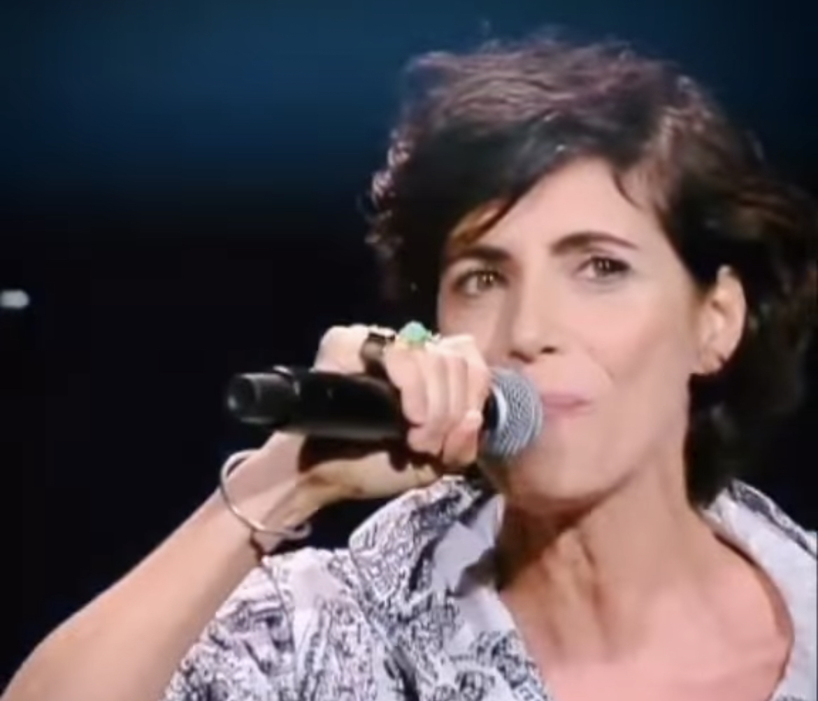 BC17F71C-8EAE-4F8E-A35D-FDC3D3DD226E