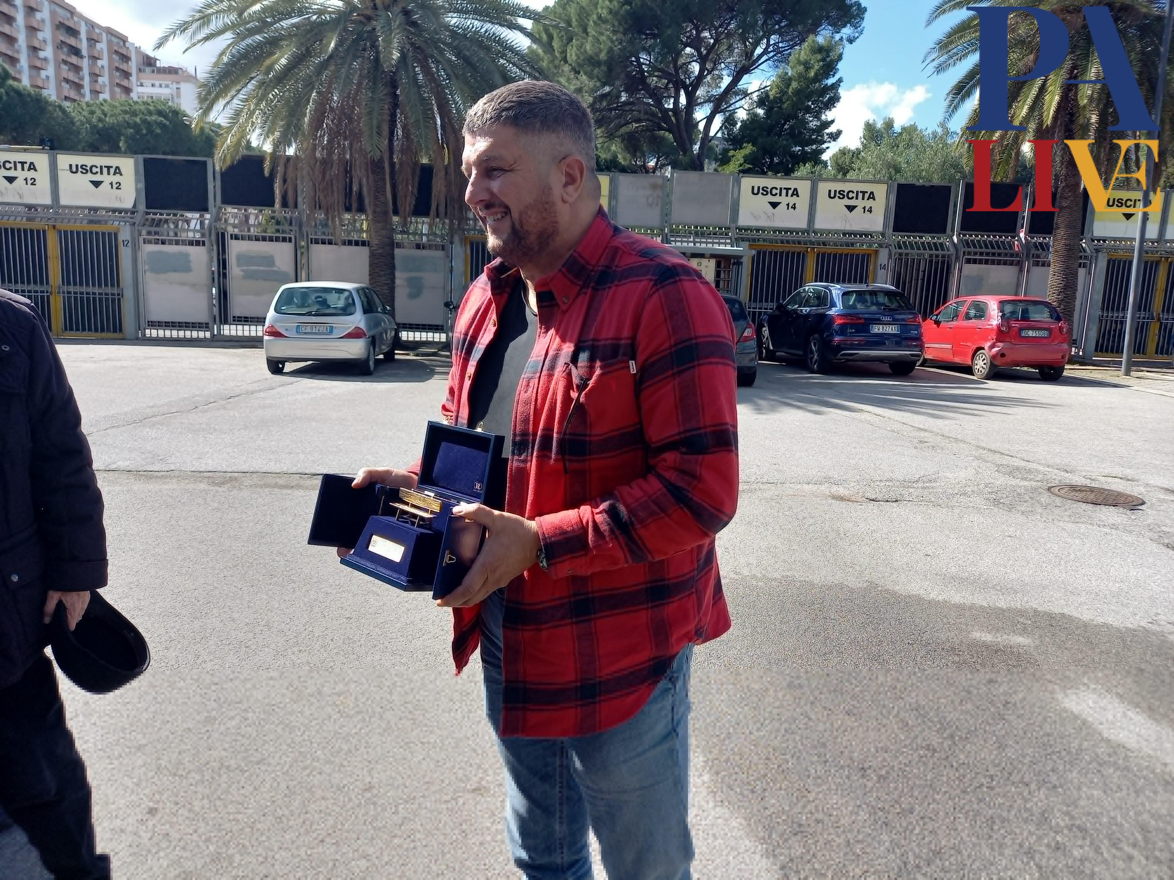 DCEF1CCF-1924-4959-8E04-0D8558A84C32