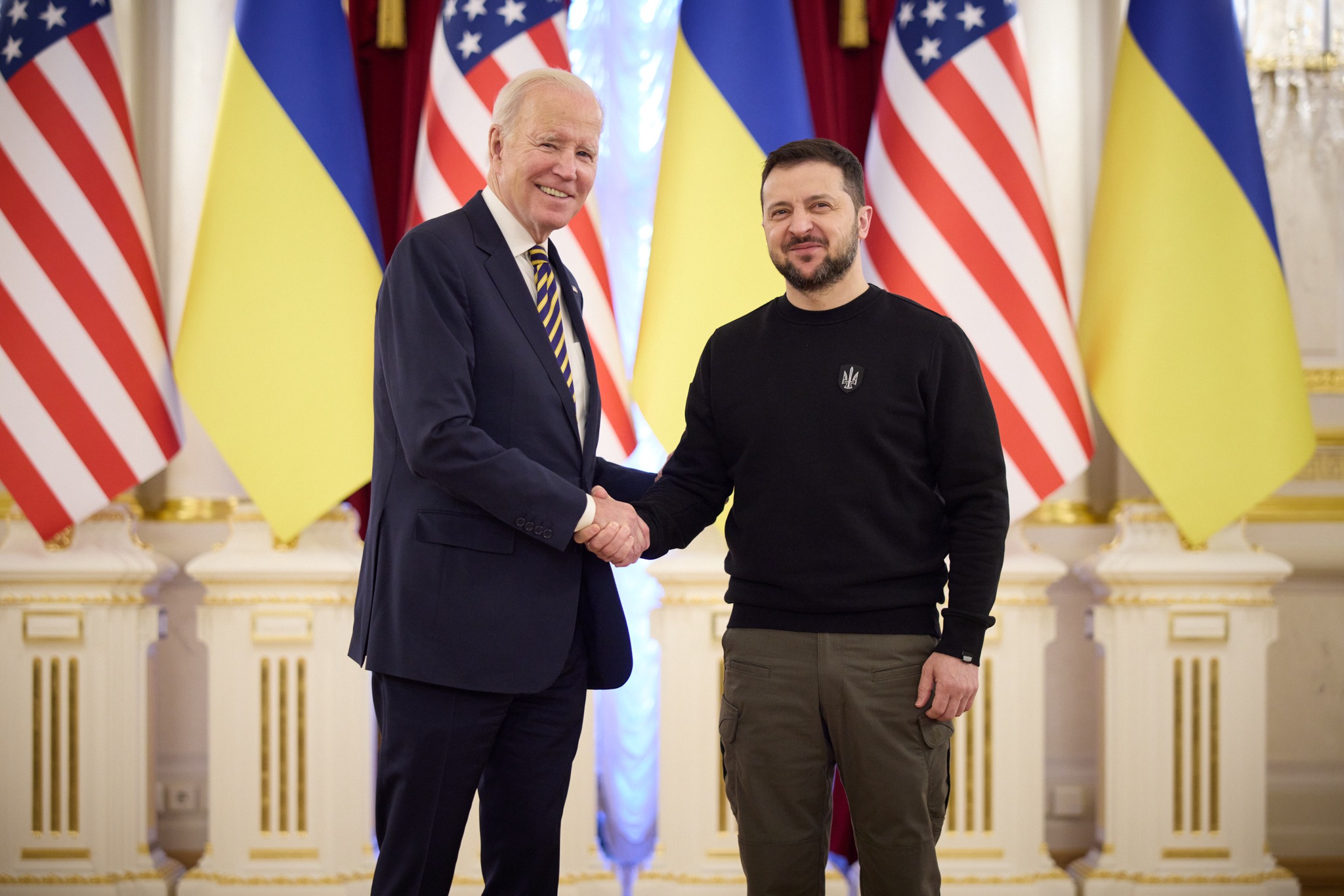 zelensky biden