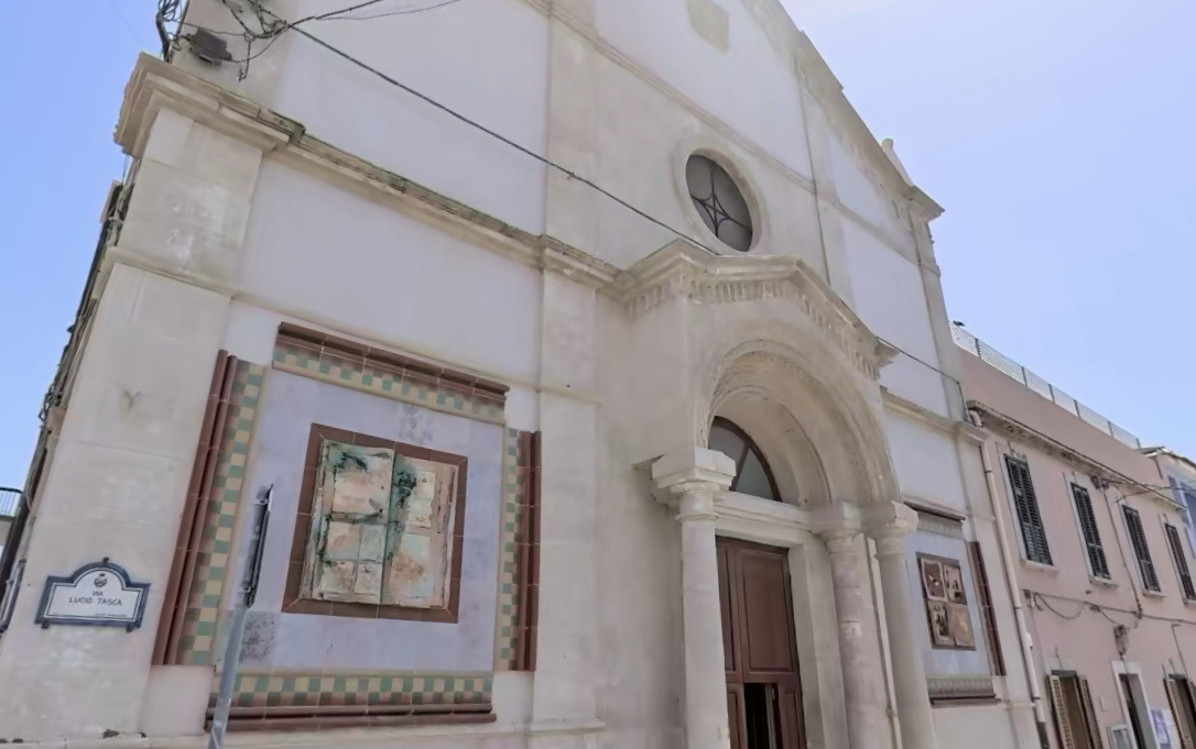 C77A3F8D-7363-49A3-A310-1FD995574581