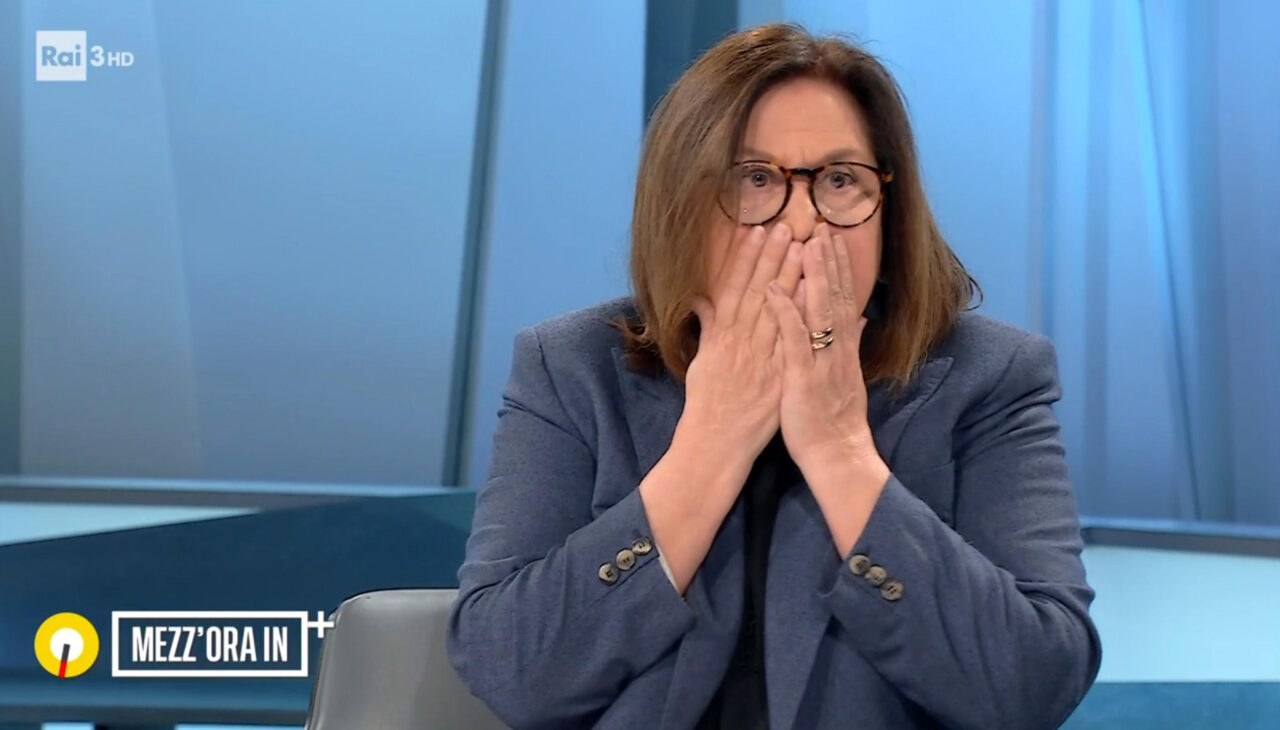 Acceso battibecco Roccella-Annunziata, poi giornalista si scusa