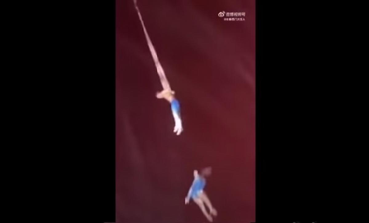 414F731C-A5E2-4153-A9EC-3FE252F88FD3