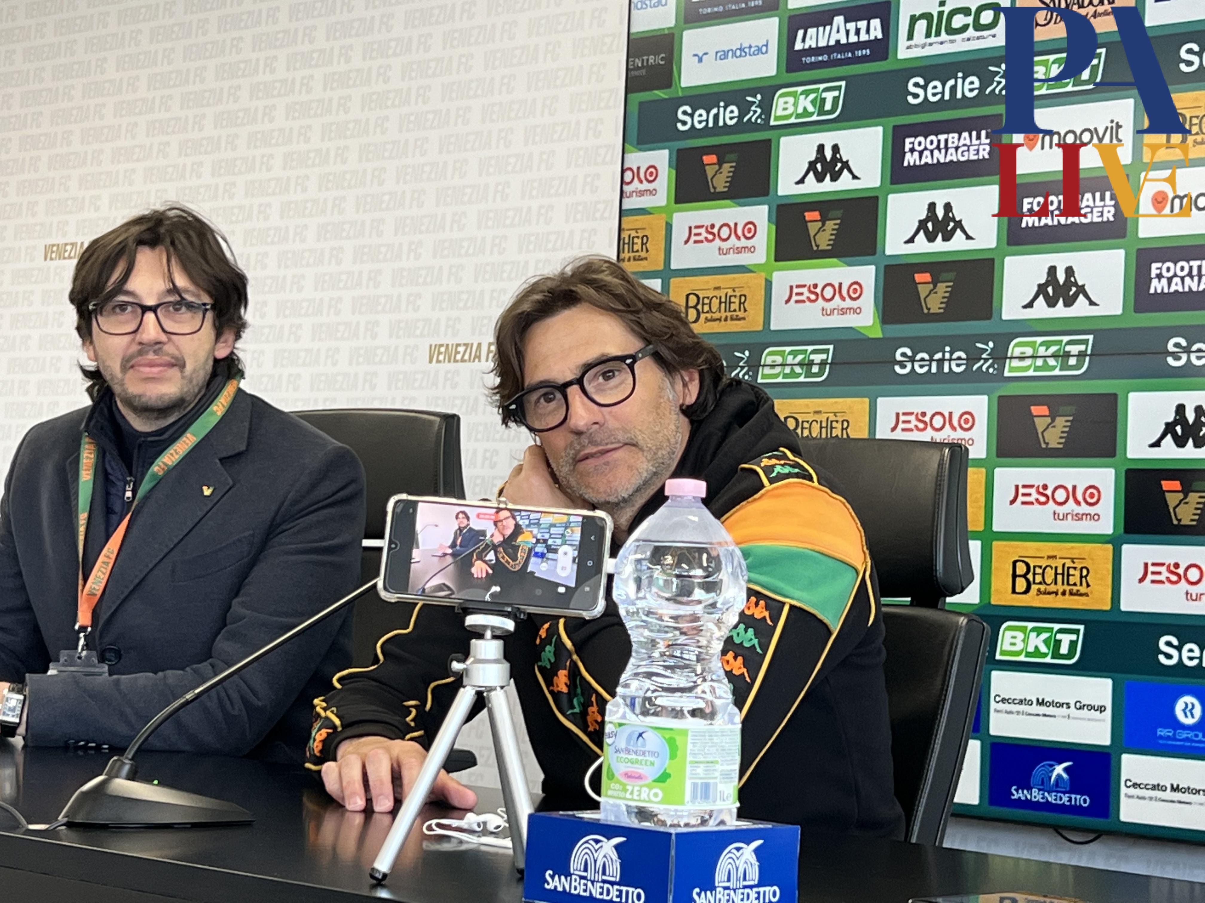 4EE7CC6D-F3FA-4FFF-9429-B78263D3EA79