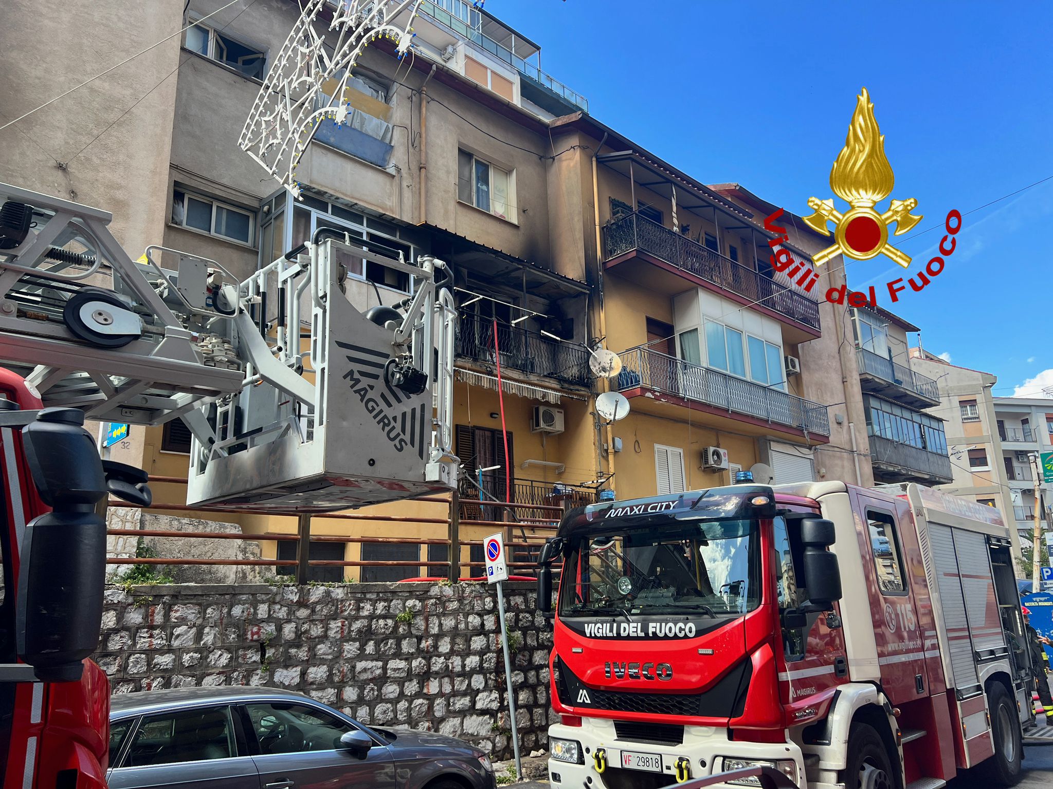 5F50A333-00C4-4845-812E-4455F647CB55