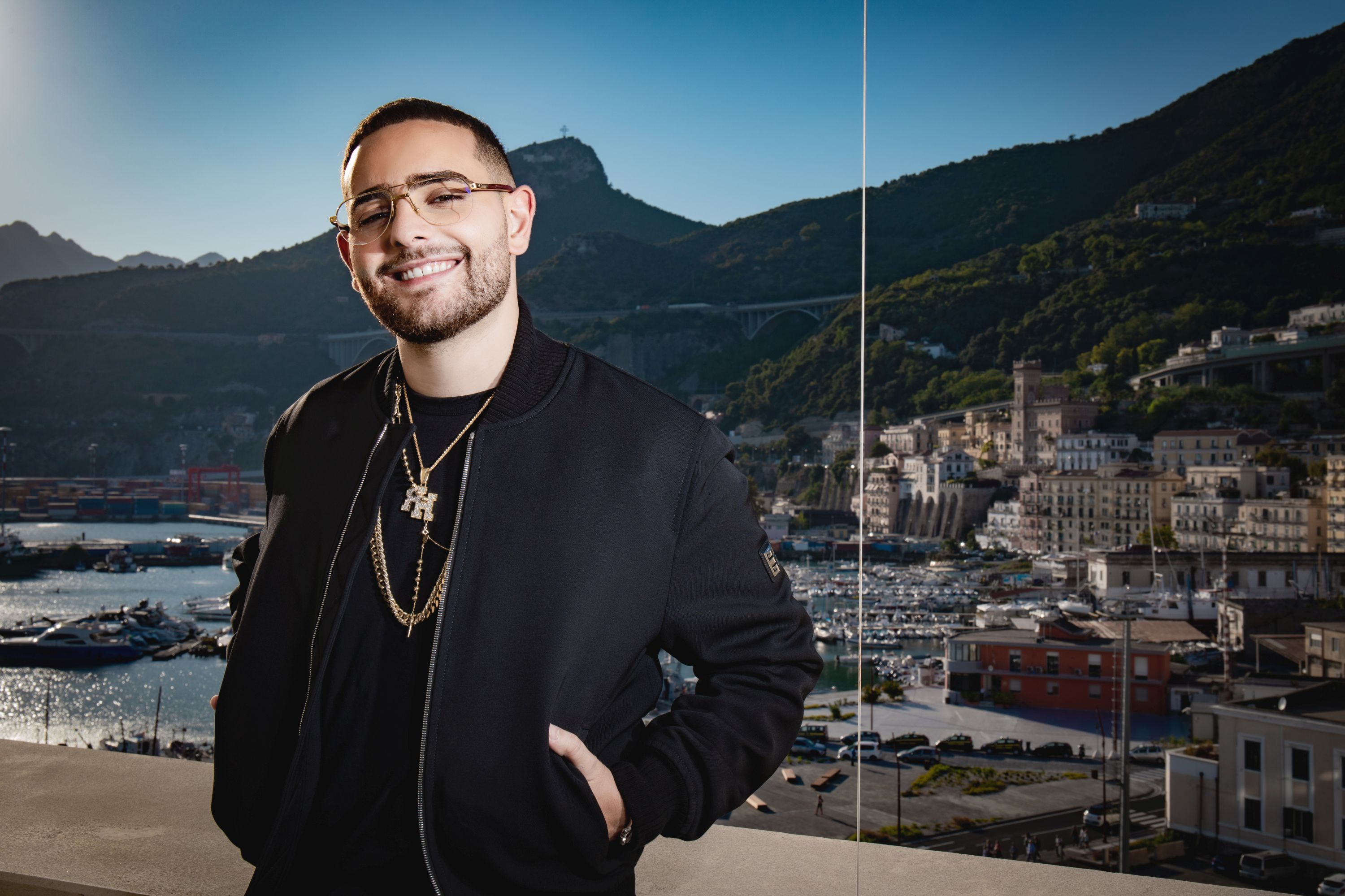 70260D1D-87A7-4524-8B8B-F838F1FDC6BF