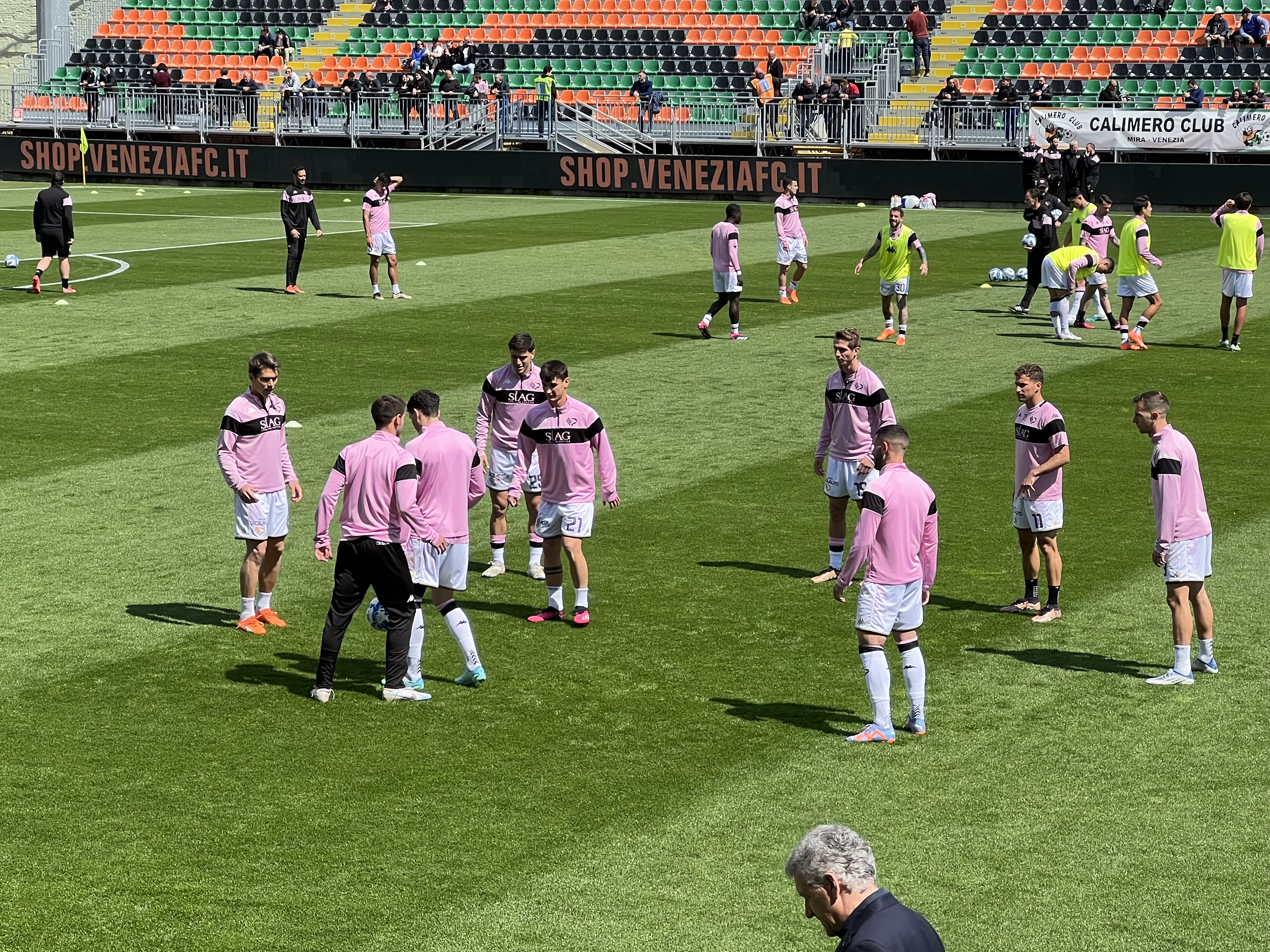 BF7FAED1-DED3-4AC9-8F53-ADF8F5ACDDB2